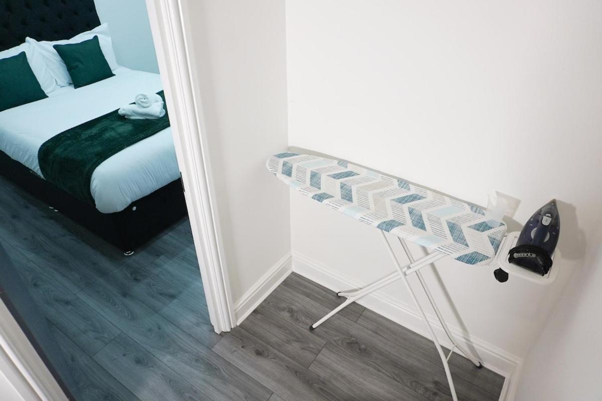 Contractors Dream, 4 Bedroom 2 Bathroom Λίβερπουλ Εξωτερικό φωτογραφία